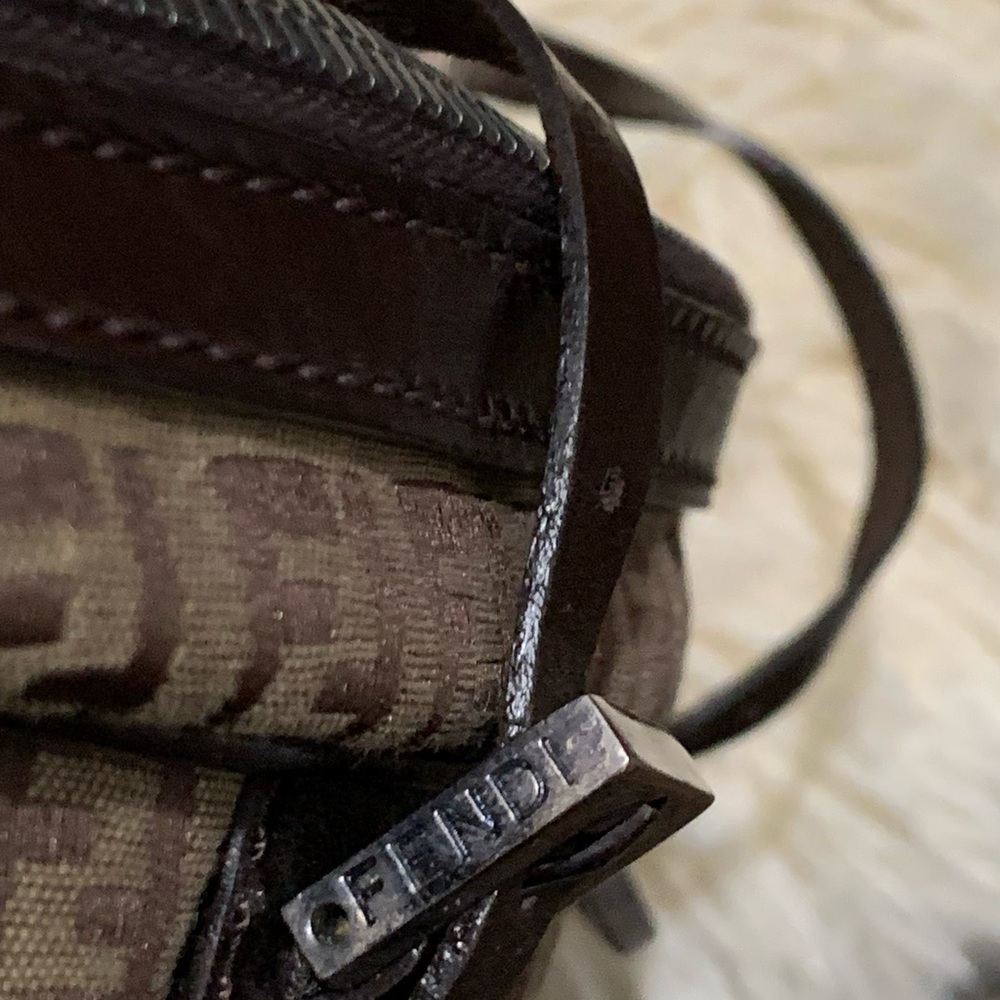 FENDI bag - Picture 8 of 16